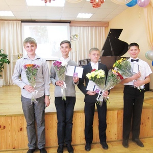 Выпускники музыкального отделения