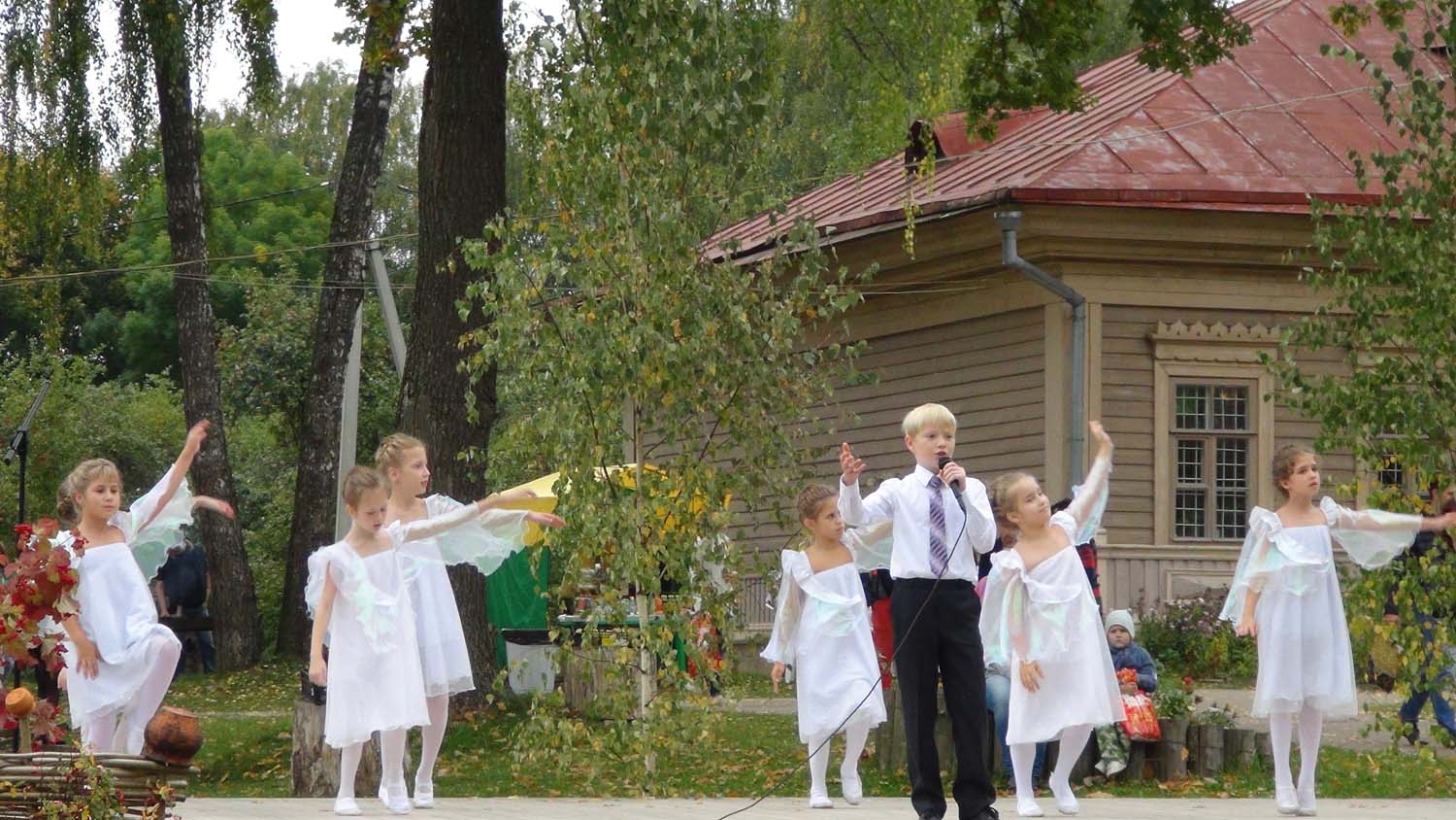 "Золотая осень" во Фленово